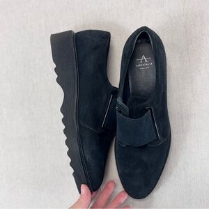 AQUATALIA Women Black Suede Platform Chunky Rubber  Sole Loafers Sz 9